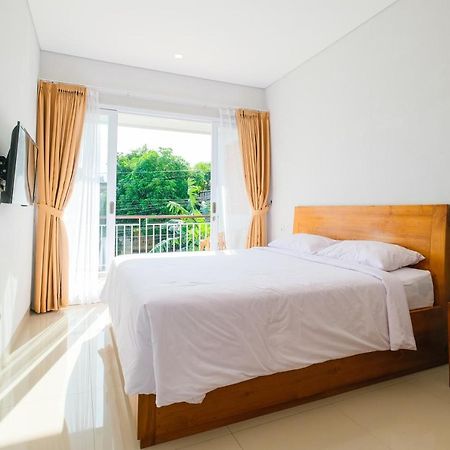 Dharma Guest House Seminyak Redpartner Extérieur photo