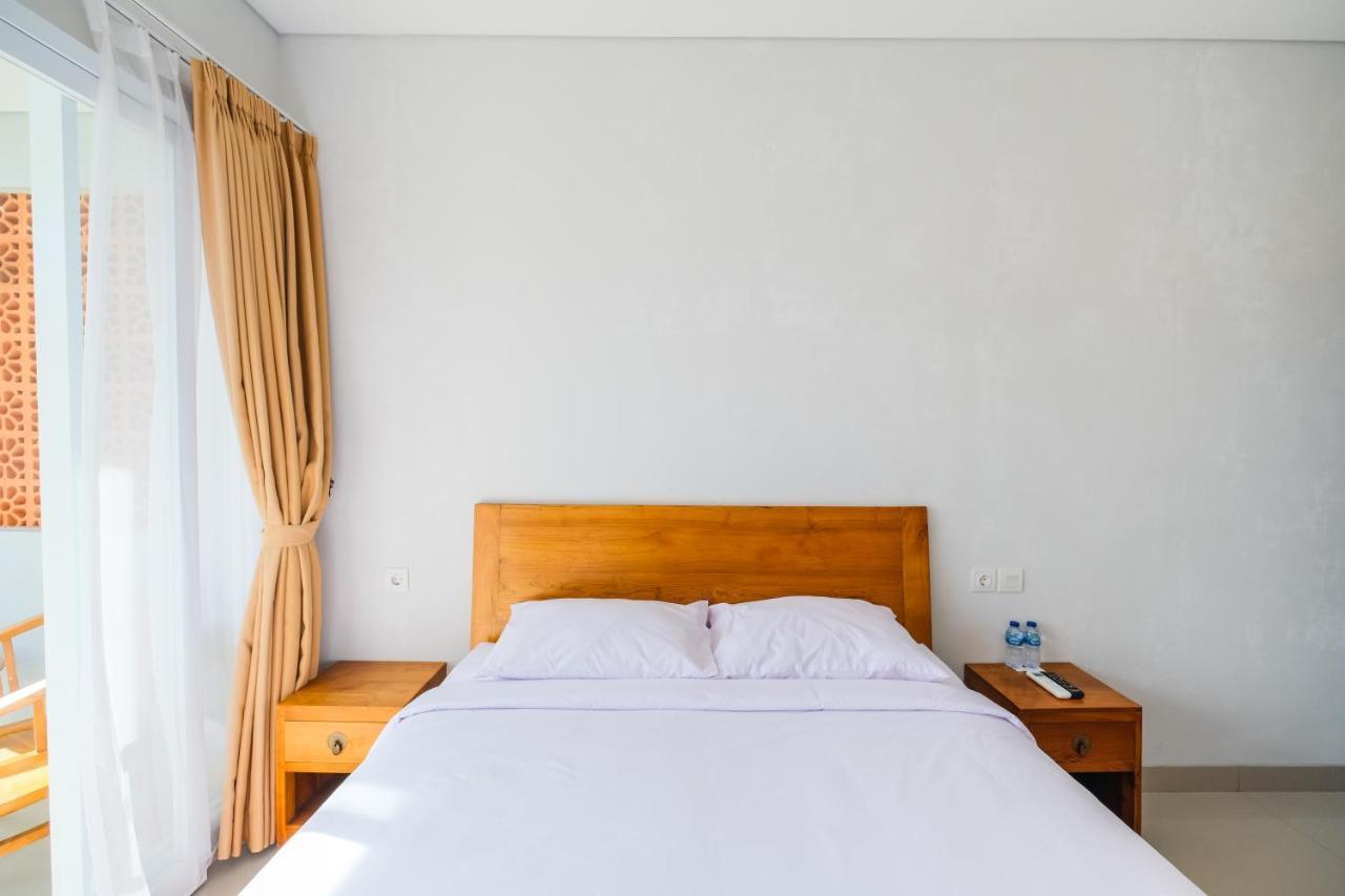 Dharma Guest House Seminyak Redpartner Extérieur photo