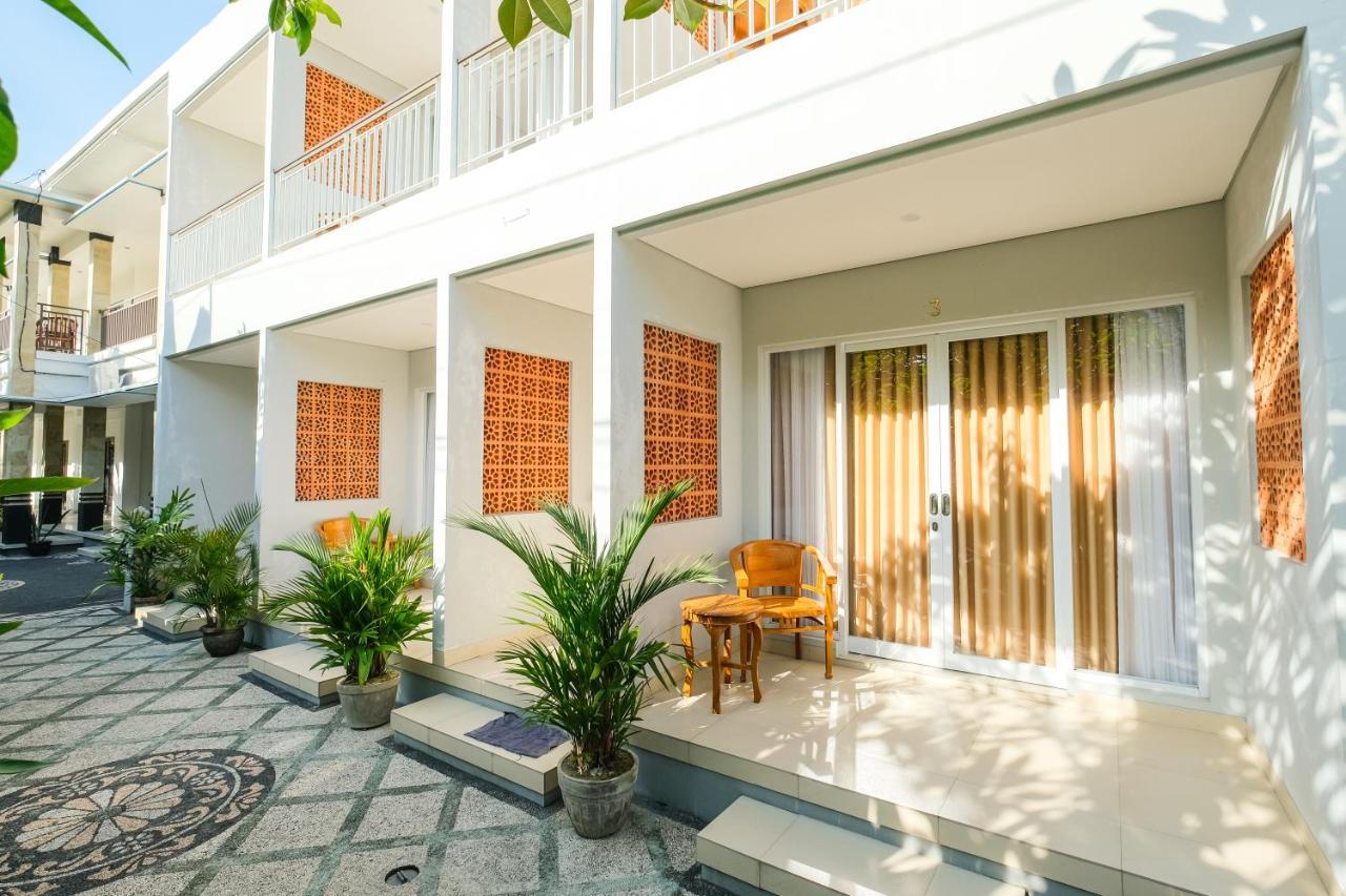 Dharma Guest House Seminyak Redpartner Extérieur photo