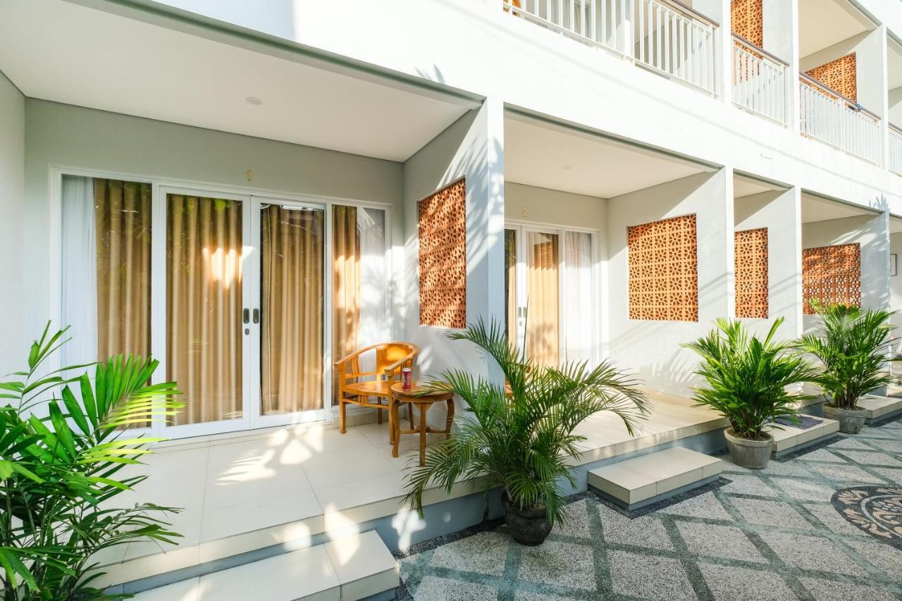 Dharma Guest House Seminyak Redpartner Extérieur photo